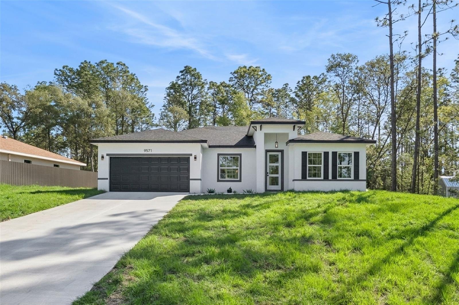 Residential in CITRUS SPRINGS
