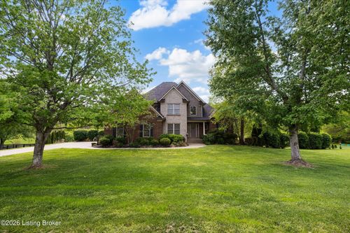 3904 Ballard Woods Dr, Smithfield, KY, 40068-9323 | Card Image