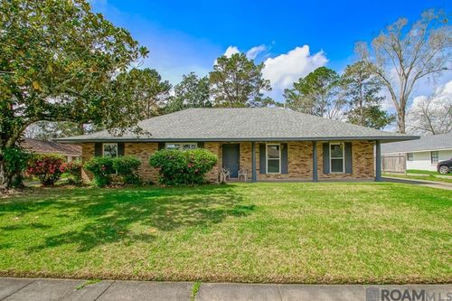 3277 Jo Anne Dr, Baton Rouge, LA, 70814-4409 | Card Image