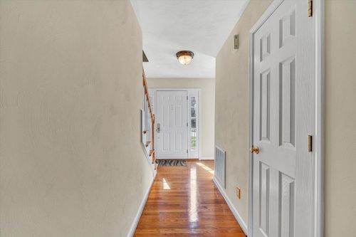 1336 Crutchfield St, Roanoke, VA, 24019-4412 | Card Image