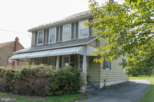 635 Blue Mountain Dr, CHERRYVILLE, PA, 18035-9711 | Card Image