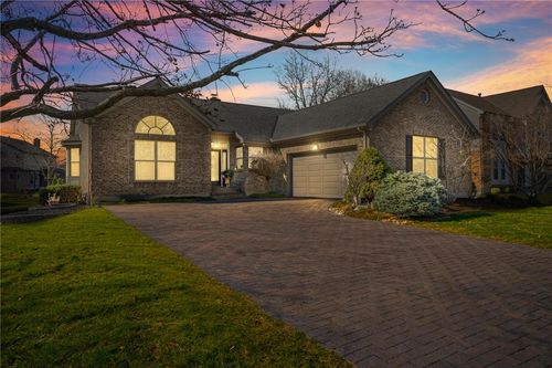 8781 Rupp Farm Dr, West Chester, OH, 45069-4530 | Card Image
