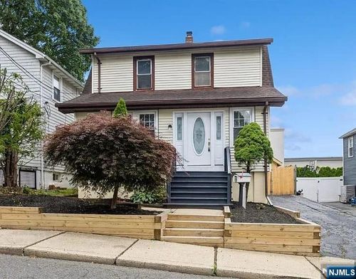 134 Highview Pl, Bogota, NJ, 07603-1112 | Card Image