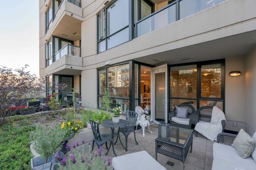 302-160 W 3rd St, North Vancouver, BC, V7M0A9 | Card Image