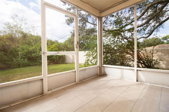 Covered Screened Lanai | Image 30