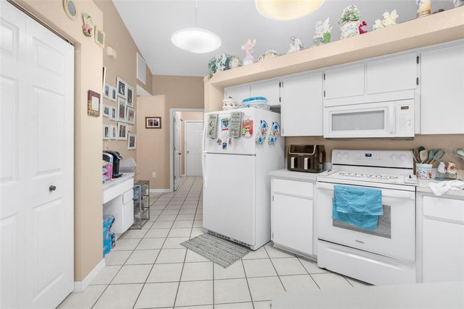 3195 Montague Ave, House other with 3 bedrooms, 2 bathrooms and null parking in Spring Hill FL | Image 8
