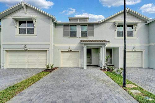 5748 Se Edgewater Cir, Stuart, FL, 34997-3501 | Card Image