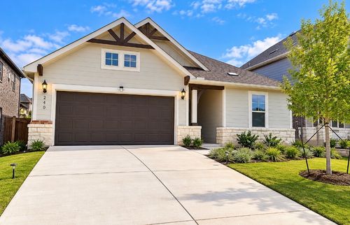 240 Canyoncrest Way, Liberty Hill, TX, 78642-2618 | Card Image