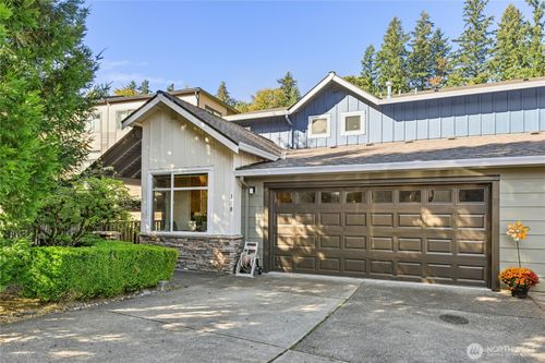 2301-178 Cougar Ridge Rd Nw, Issaquah, WA, 98027-5666 | Card Image