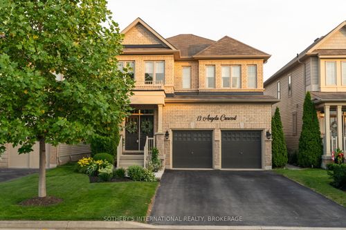 13 Angela Crescent, Niagara on the Lake, ON, L0S1J0 | Card Image