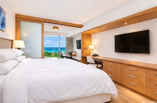 2009-dh-2139 Kuhio Ave, Honolulu, HI, 96815-2378 | Card Image