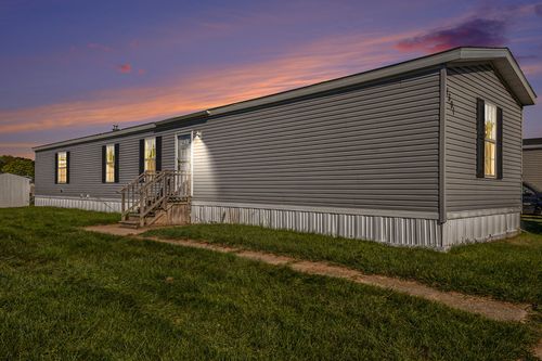 1391 Shadow Ridge Dr, Wayland, MI, 49348-9136 | Card Image