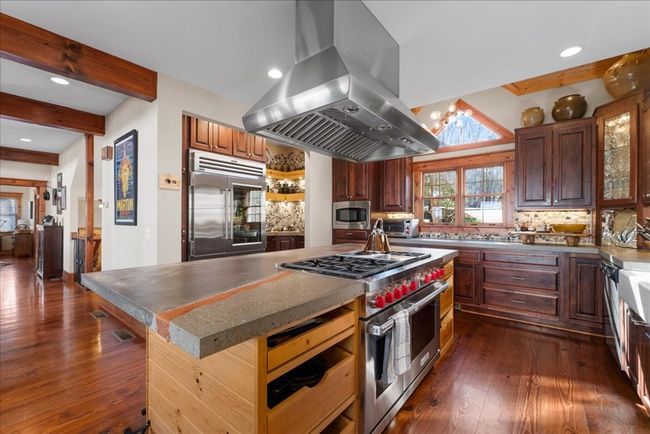 270 Mosswood Ln W, Home with 4 bedrooms, 5 bathrooms and 2 parking in Jasper GA | Image 19
