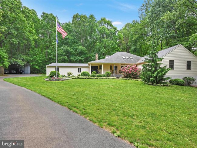 5150 Chestnut Grove Rd, House other with 5 bedrooms, 4 bathrooms and null parking in SPRING GROVE PA | Image 6