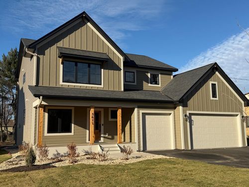 3611 Edgerton St, Vadnais Heights, MN, 55127-7129 | Card Image