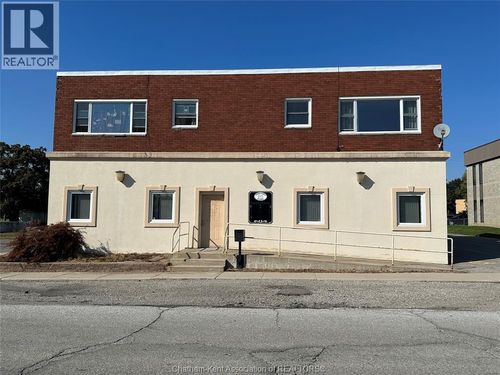 65 Thames St, Chatham, ON, N7L1S4 | Card Image