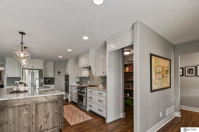 4606 S 184 Th Plz, House other with 4 bedrooms, 6 bathrooms and 3 parking in Omaha NE | Image 31