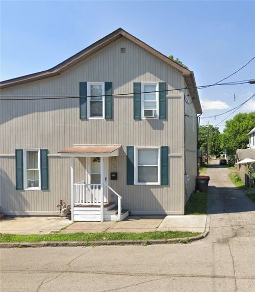 416 17th St, Beaver Falls, PA, 15010-4039 | Card Image