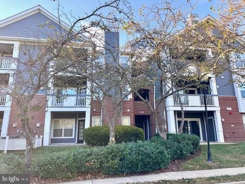 unit-100-20301 Beechwood Ter, ASHBURN, VA, 20147-2712 | Card Image