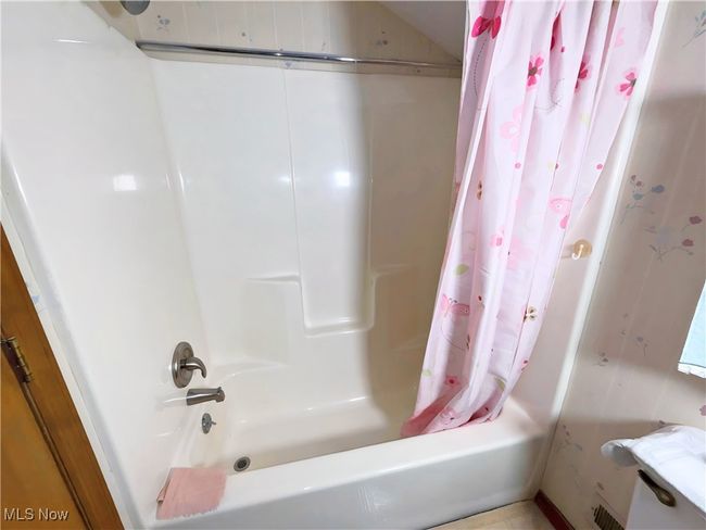 Full bath with shower / bath combo | Image 15
