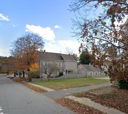 14B Maple, Amesbury, MA, 01913 | Card Image