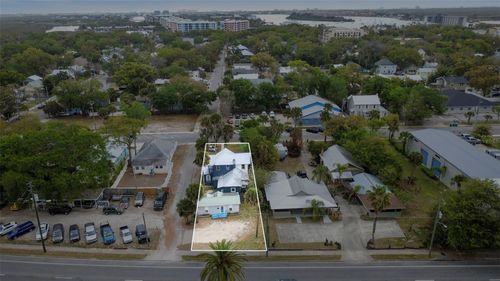 324 N Orange St, NEW SMYRNA BEACH, FL, 32168-6754 | Card Image