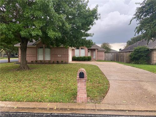 3742 Chantal Cir, College Station, TX, 77845-4792 | Card Image