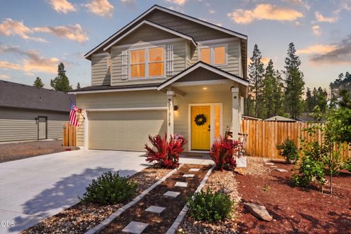 51324 Evans Way, La Pine, OR, 97739-8849 | Card Image