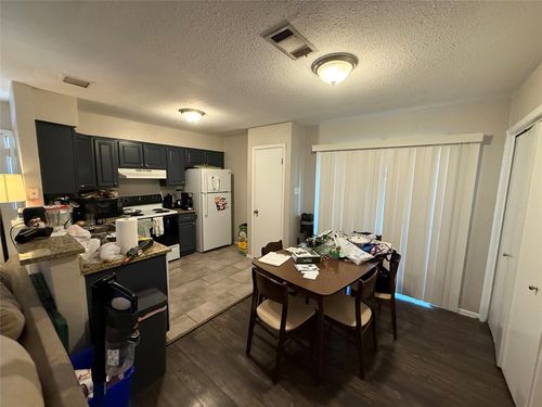 11905 Alpheus Ave, Austin, TX, 78759-3498 | Card Image