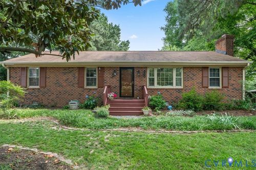12203 Mckenna Cir, Midlothian, VA, 23112-3733 | Card Image