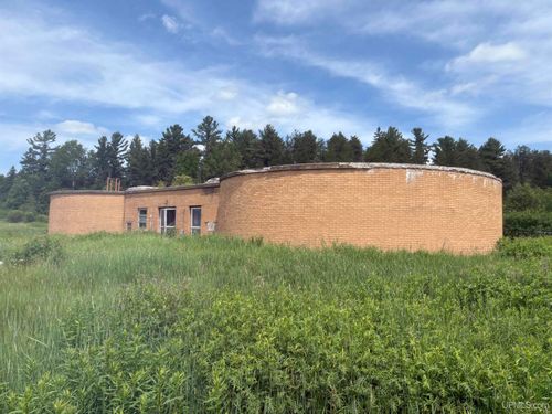 800 North Road, Ishpeming, MI, 49849 | Card Image