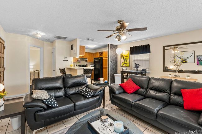 E102 - 5322 Medical Dr, Condo with 1 bedrooms, 1 bathrooms and null parking in San Antonio TX | Image 6