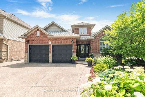4 Wills Cres, Binbrook, ON, L0R1C0 | Card Image