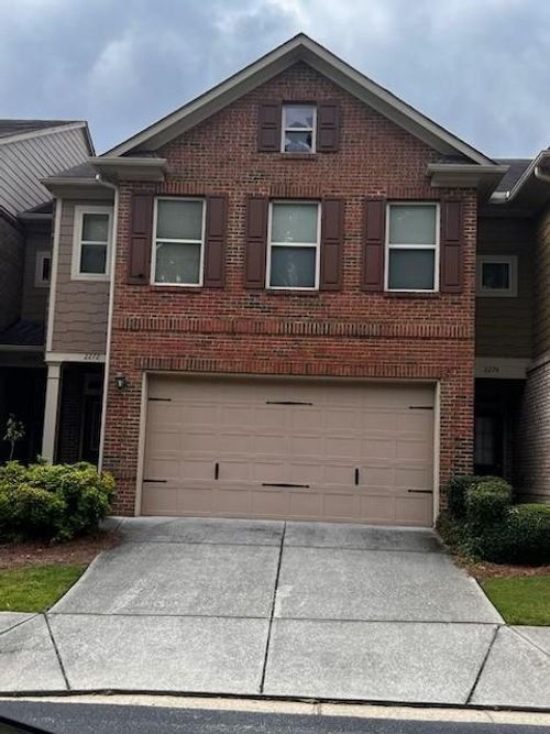 2272 Oakland Downs Way, Lawrenceville, GA, 30044-3809 | Card Image