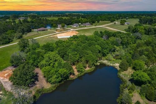 5395 Lago Vista Dr, Athens, TX, 75752-4159 | Card Image