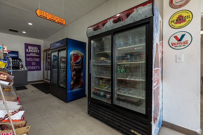 Coolers | Image 17