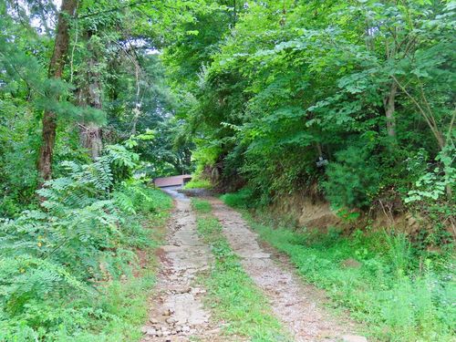 5872 N Us Highway 119, Baxter, KY, 40806-8390 | Card Image