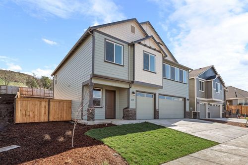 21-681 Old Waverly Way, Eagle Point, OR, 97524 | Card Image