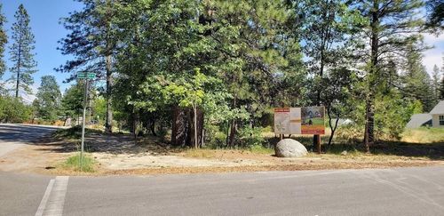 140 Redbud Way, Nevada City, CA, 95959-2158 | Card Image