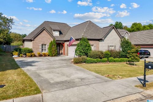 153 Shelby Farms Dr, Alabaster, AL, 35007-5075 | Card Image