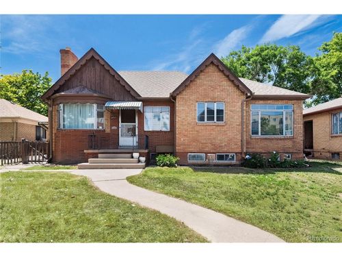 1453 Zenobia St, Denver, CO, 80204-1039 | Card Image