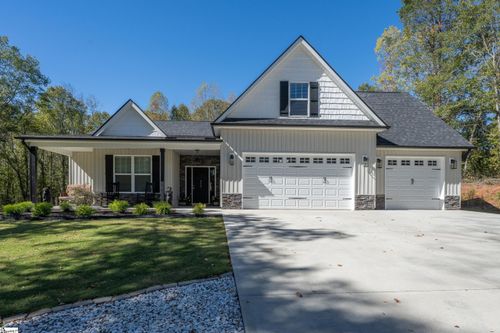 313 Groce Meadow Rd, Taylors, SC, 29687-5803 | Card Image