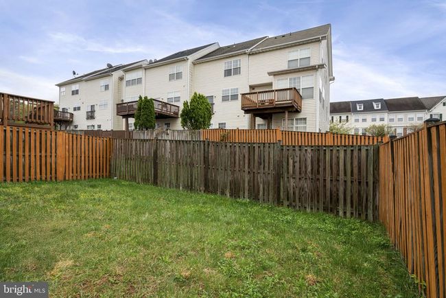 8011 Duck Pond Ter, Townhouse with 4 bedrooms, 3 bathrooms and null parking in MANASSAS VA | Image 40