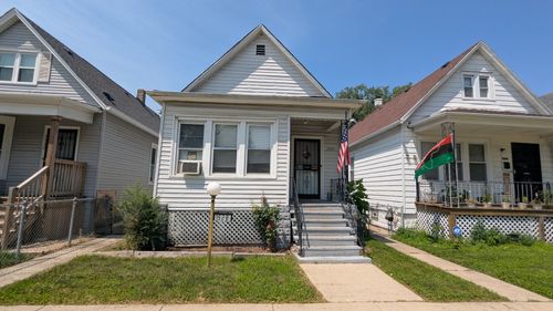 7528 S Dorchester Ave, Chicago, IL, 60619-1424 | Card Image