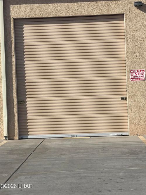 808-911 Lake Havasu Ave N, Lake Havasu City, AZ, 86403-2875 | Card Image