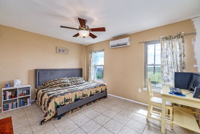 12326 E Veribest Rd, House other with 4 bedrooms, 4 bathrooms and 2 parking in Miles TX | Image 32