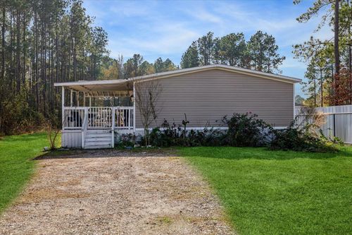 102 County Road 5001, Cleveland, TX, 77327-1281 | Card Image