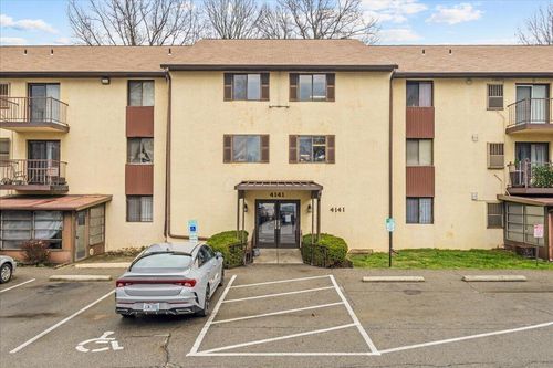310-4141 Karl Road, Columbus, OH, 43224 | Card Image