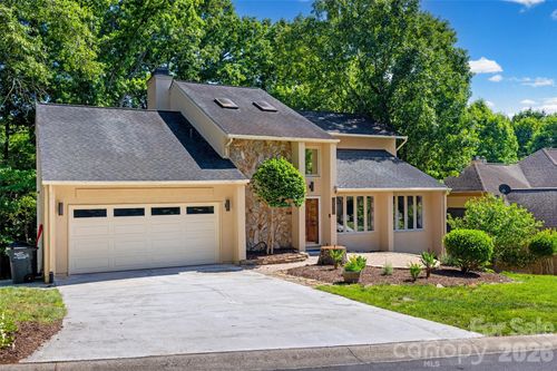 7057 Mariners Ct, Tega Cay, SC, 29708-9356 | Card Image