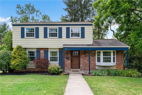 1185 Satellite Cir, Upper St. Clair, PA, 15241-3618 | Card Image
